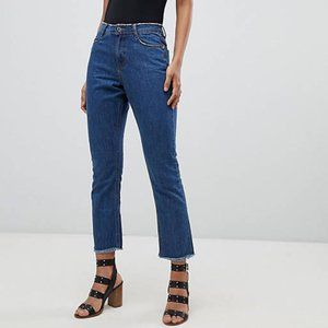 Missguided Tall Wrath Mid Rise Clean Cut Hem Jeans in Mid Wash